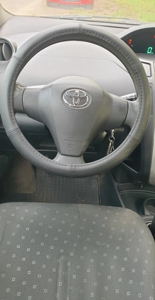Toyota Yaris cena 10000 przebieg: 278358, rok produkcji 2007 z Łódź małe 326